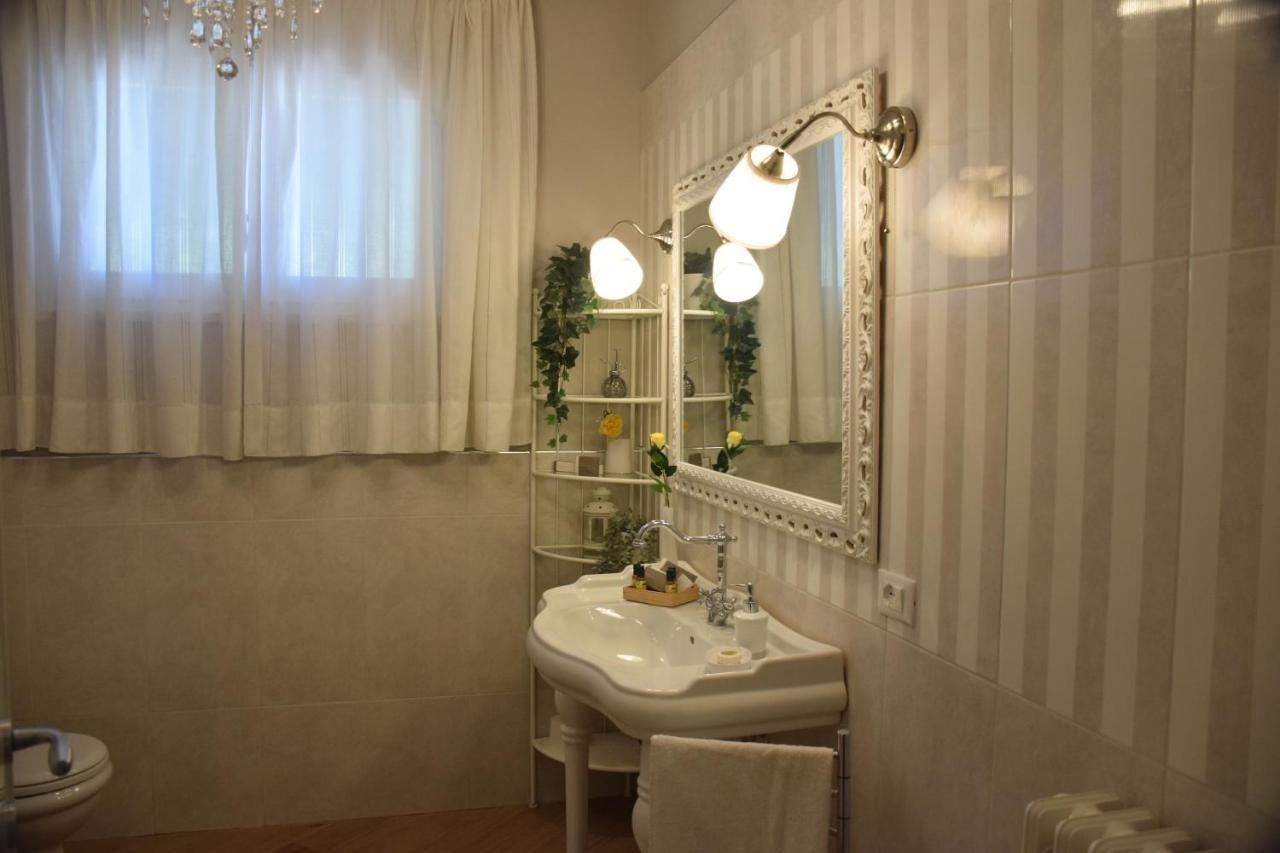 B&B Le Rose Di Paola Santa Maria a Monte Exterior photo